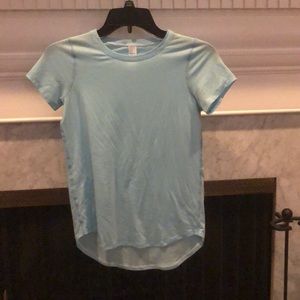 Flowy blue Tee! 🔷